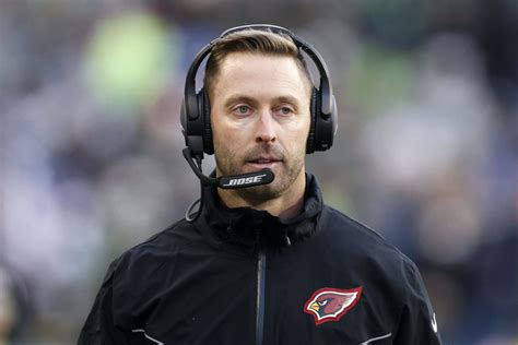Look: Kliff Kingsbury's Girlfriend Shares Racy Boat Photo - The Spun